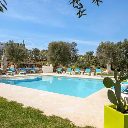 Borgo Mediterraneo By Челье-Мессапика